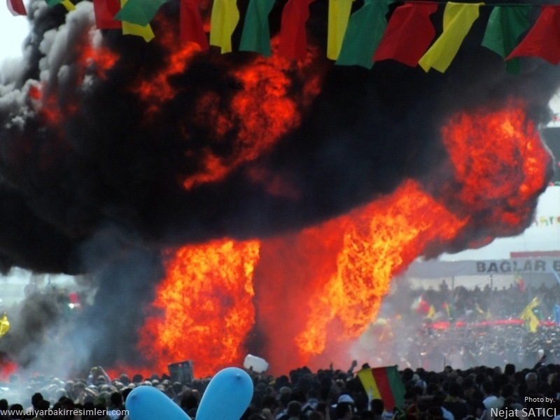 newroz-nevruz bayrami-21 mart 2013 - diyarbakir-fot.nejat satici