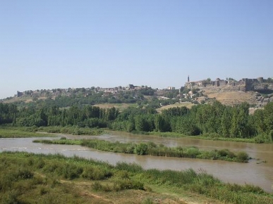 dicle_vadisi_ve_diyarbakir_kalesi_-fot.nejat_satici.jpg