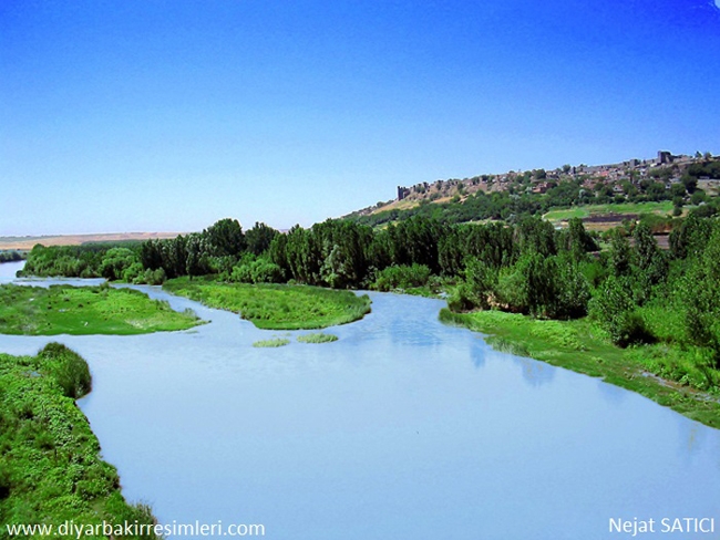 diyarbakir-kalesi-dicle-nehri-_fot.nejat_satici-.jpg