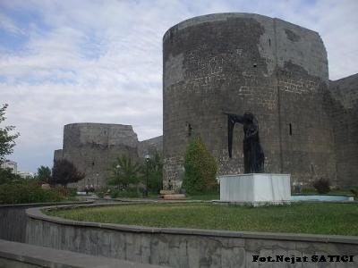 diyarbakir_kalesi6-fot.nejat_satici.jpg