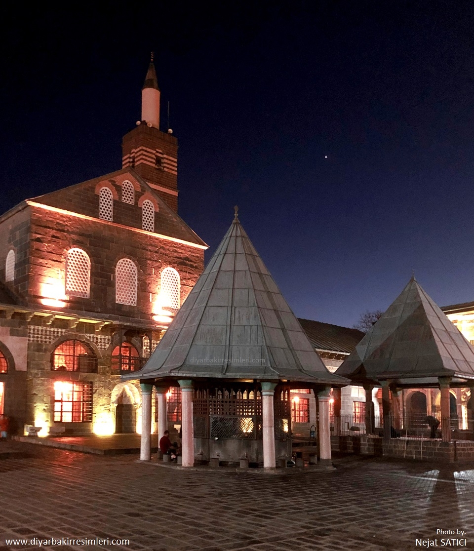 diyarbakir_ulu_cami_5.haremi_serif_diyarbak_r_fot.nejat_satici.jpg