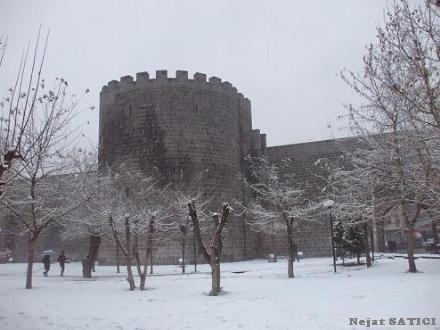 diyarbakirda_kar-diyarbakir-fot.nejat satici-diyarbakir