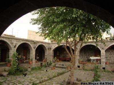 suluklu_han-diyarbakir-fot.nejat_satici.jpg
