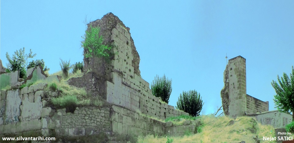 zembilfros-burcu-silvan-kalesi-diyarbakir-fot.nejat-satici_2-.jpg